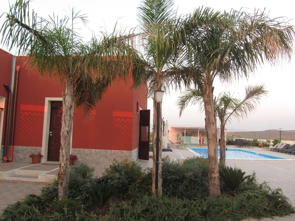 L'Isola Del Sale Bed & Breakfast Trapani Eksteriør bilde